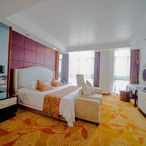 Nanjing Hotel Lugogo